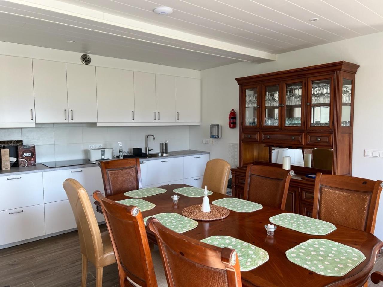 Laekjarkot Rooms And Cottages With Kitchen Borgarnes Kültér fotó