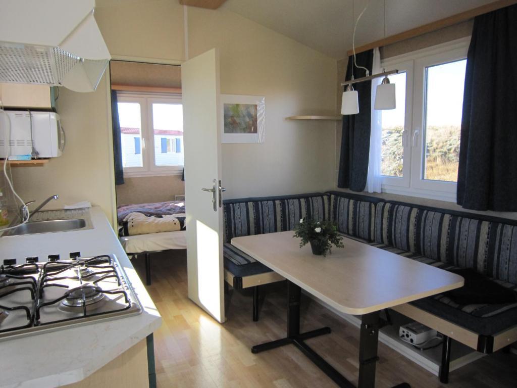 Laekjarkot Rooms And Cottages With Kitchen Borgarnes Szoba fotó